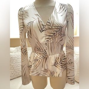 WHITE HOUSE BLACK MARKET Palm-Print Blouse NWT